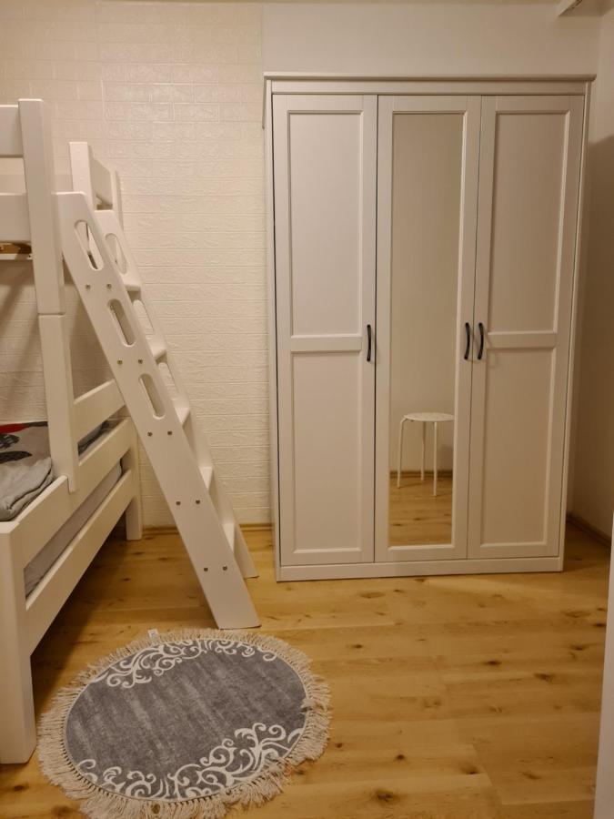 Wohnung Am Gruenen, Naehe Stadtzentrum Und Hauptbahnhof, Wlan Inklusive Fürth エクステリア 写真